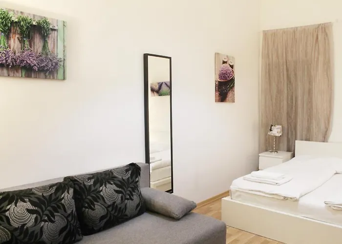 Appartement Modern Ve Smeckach 28